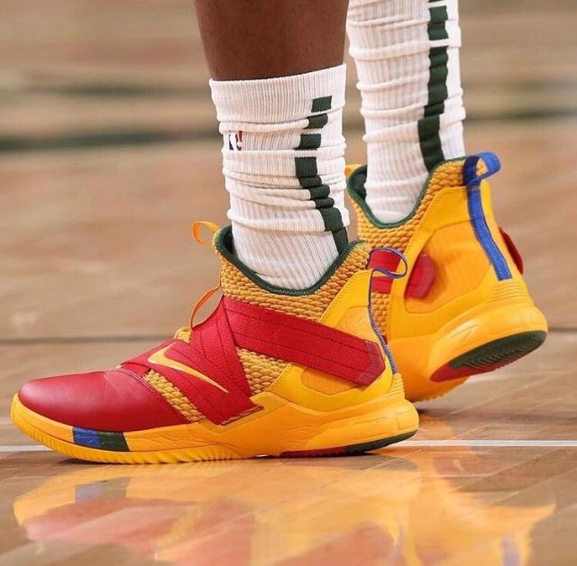 意媒：菲尔克鲁格被推荐给米兰和罗马，但两家俱乐部兴趣不大（意媒：菲尔克鲁格被推介至米兰与罗马，两家俱乐部兴趣有限）