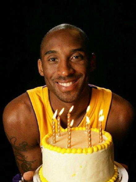 广东男篮防守稳固力克上海（稳固防守助广东男篮击败上海）