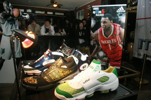 魔笛：没有穆帅我不会去皇马；刚到时C罗对我说“终于来了”（莫德里奇：若没有穆里尼奥，我就不会加盟皇马；初到时C罗对我说‘终于等到你’）