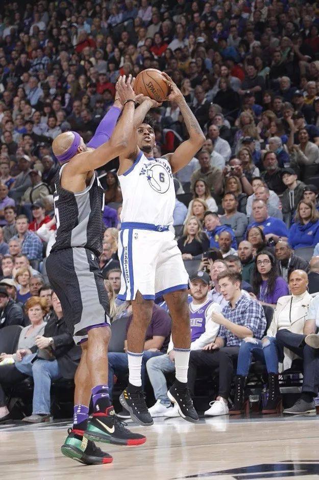 苏超决赛南通队vs泰州队：马宁担任主裁判，李贤成、巴特首发（苏超决赛：南通对阵泰州，马宁执法，李贤成与巴特首发）