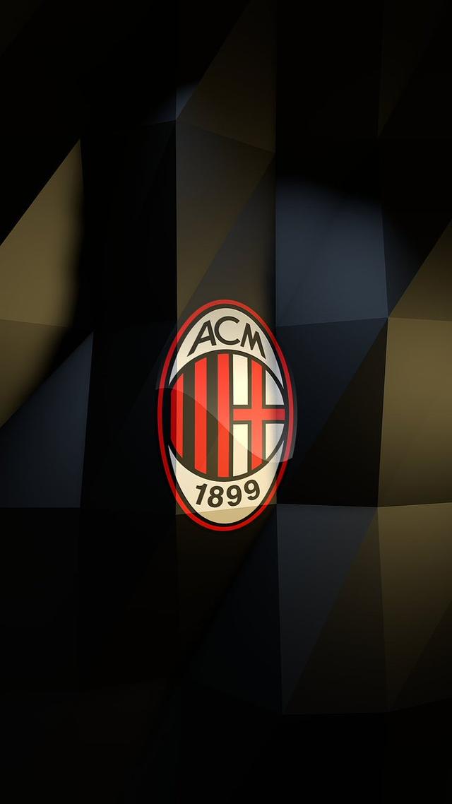 他用表现锁定胜局（凭借出色发挥锁定胜利）