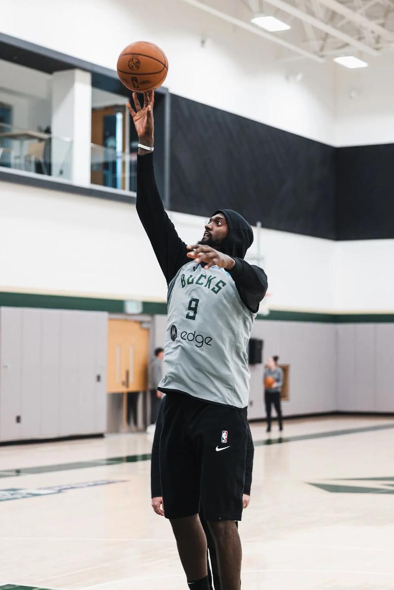 利希：我们对阵皇马、马竞都是小负，因此有信心从巴萨身上拿分（利希：对皇马马竞仅小负，我们有信心从巴萨抢分）