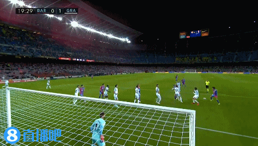 魔鬼主场！拜仁在欧冠小组赛／联赛阶段主场已连续37场不败（主场统治再续！拜仁欧冠小组赛／联赛阶段已连续37场不败）